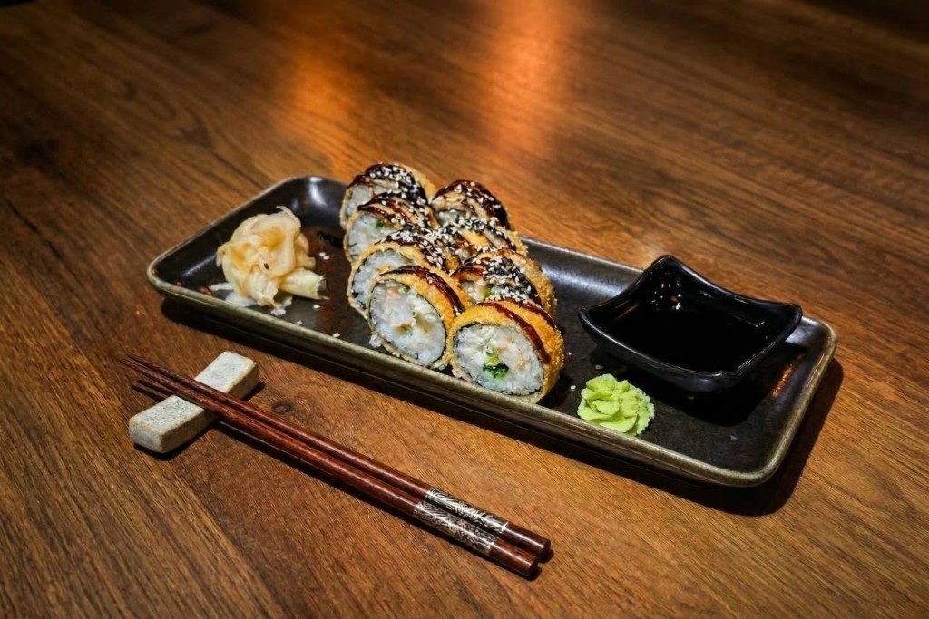 Tempura Ebi Roll